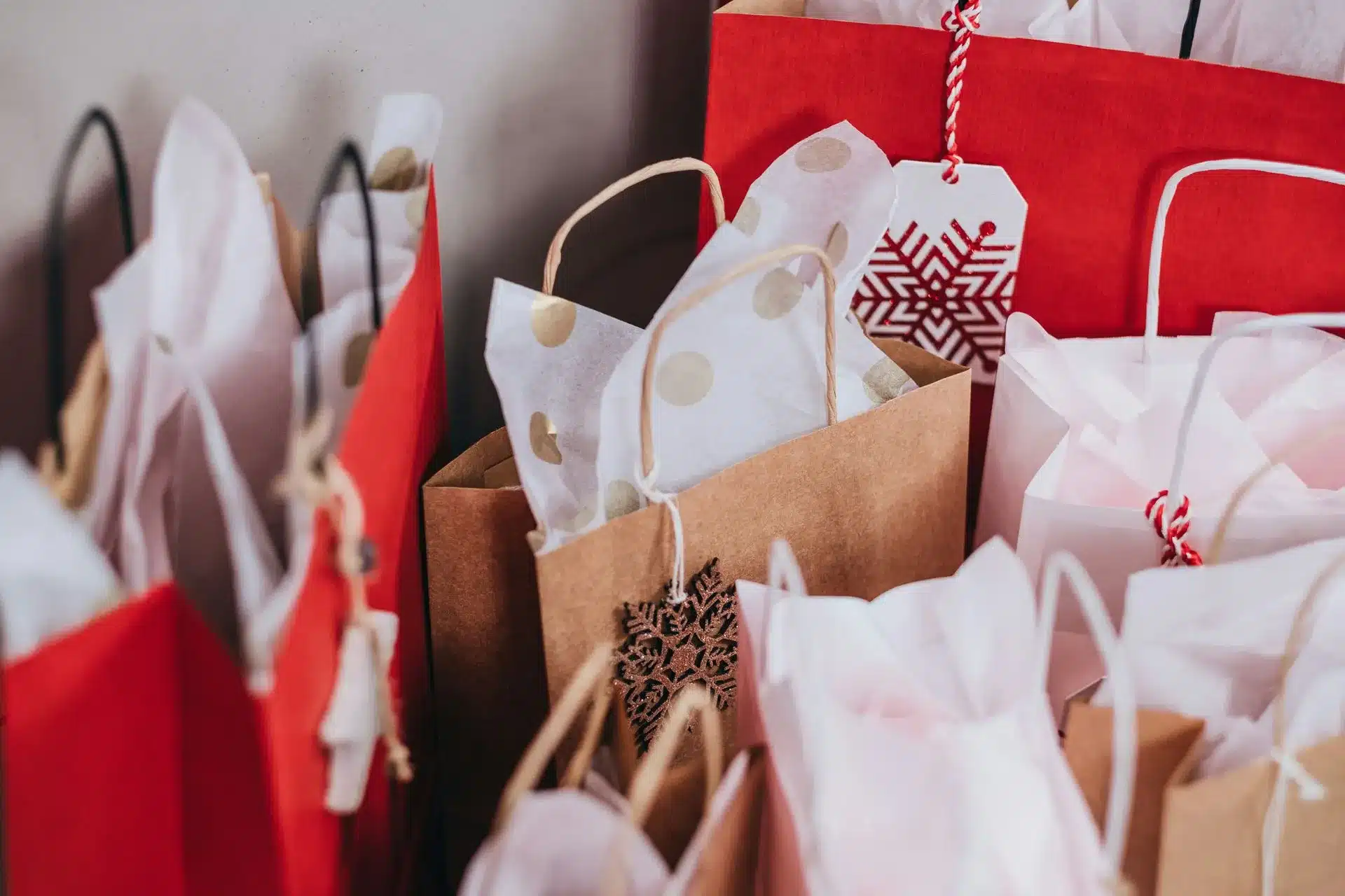 How to Make Holiday Shopping in Boston Hassle-Free
