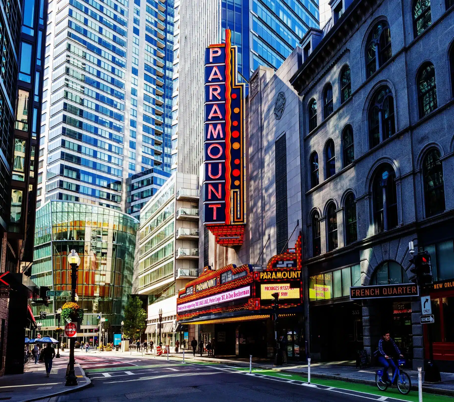The Best Ways to Experience Boston’s Theatre District
